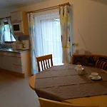 Gaestehaus Sieglinde Апартаменты *