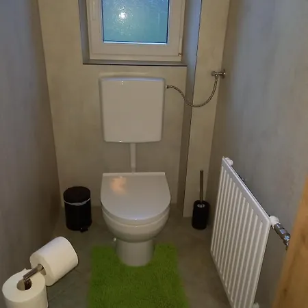 Gaestehaus Sieglinde アパート ゴーザウ